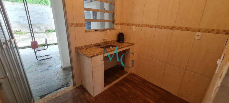 Imagem Casa com 1 Quarto para Alugar, 50 m² em Campo Grande - Rio De Janeiro Imagem Casa com 1 Quarto para Alugar, 50 m² em Campo Grande - Rio De Janeiro