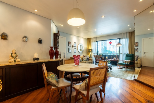 Apartamento com 4 Quartos à Venda, 141 m² em Moema - São Paulo