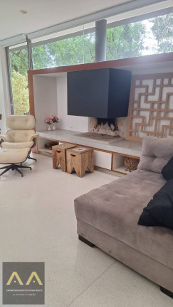 Imagem Casa com 4 Quartos para Alugar, 380 m² em Alphaville - Santana De Parnaíba Imagem Casa com 4 Quartos para Alugar, 380 m² em Alphaville - Santana De Parnaíba