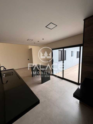 Imagem Imóvel com 3 Quartos à Venda, 130 m² em Wanel Ville - Sorocaba Imagem Imóvel com 3 Quartos à Venda, 130 m² em Wanel Ville - Sorocaba