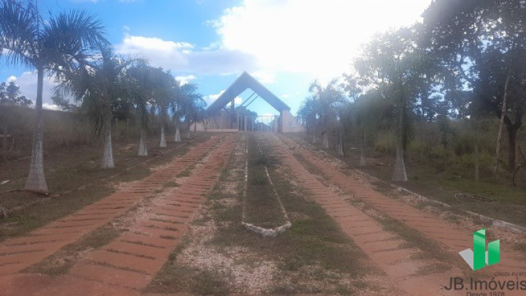 Imagem Imóvel com 3 Quartos à Venda, 40 m² em Zona Rural - Montes Claros