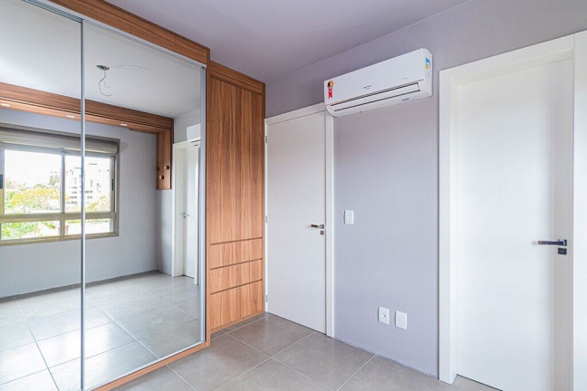 Imagem Apartamento com 1 Quarto à Venda, 52 m² em Boa Vista - Porto Alegre Imagem Apartamento com 1 Quarto à Venda, 52 m² em Boa Vista - Porto Alegre