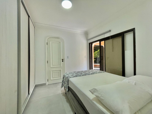 Imagem Apartamento com 3 Quartos à Venda, 182 m² em Pitangueiras - Guarujá Imagem Apartamento com 3 Quartos à Venda, 182 m² em Pitangueiras - Guarujá