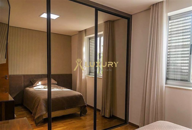 Imagem Imóvel com 4 Quartos à Venda, 180 m² em Santo Antônio - Belo Horizonte
