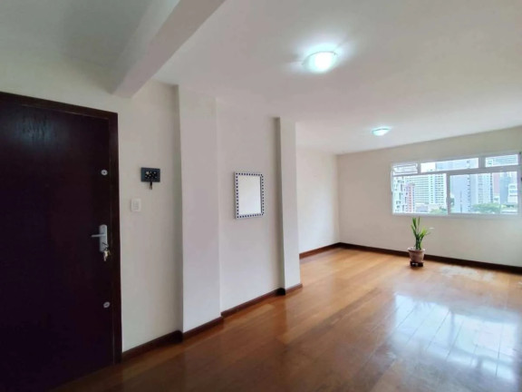 Apartamento com 3 Quartos à Venda, 72 m² em Cerqueira César - São Paulo