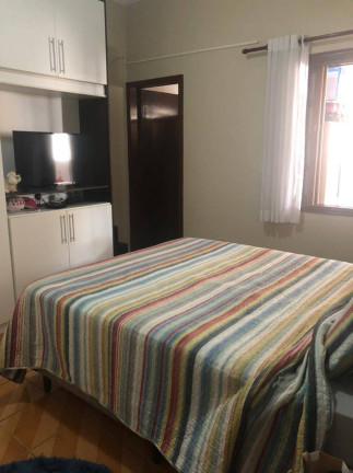 Imagem Casa com 7 Quartos à Venda, 329 m² em Vila Helena - Santo André