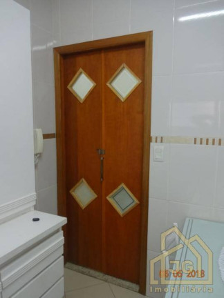 Sobrado com 3 Quartos à Venda, 165 m² em Campestre - Santo André