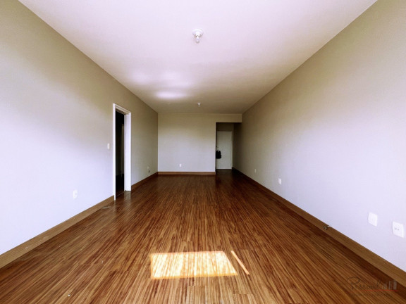 Imagem Apartamento com 3 Quartos à Venda, 133 m² em Centro - Florianópolis Imagem Apartamento com 3 Quartos à Venda, 133 m² em Centro - Florianópolis
