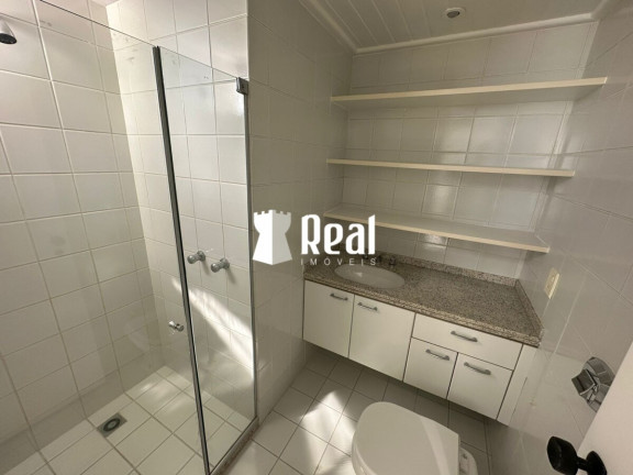 Imagem Apartamento com 4 Quartos para Alugar, 250 m² em Vitória - Salvador