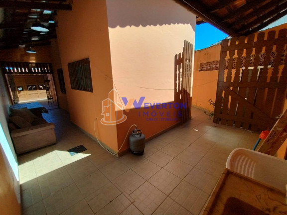 Imagem Casa com 3 Quartos à Venda, em Vila Anhanguera - Mongaguá Imagem Casa com 3 Quartos à Venda, em Vila Anhanguera - Mongaguá