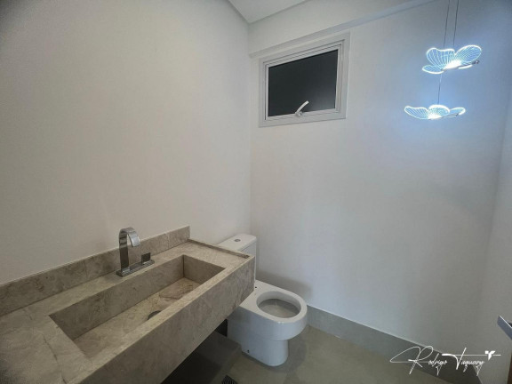 Imagem Apartamento com 3 Quartos à Venda, 226 m² em Setor Bueno - Goiânia Imagem Apartamento com 3 Quartos à Venda, 226 m² em Setor Bueno - Goiânia