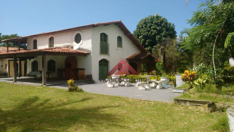Imagem Casa com 6 Quartos à Venda, 300 m² em Vila Capri - Araruama