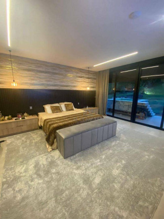 Imagem Casa com 5 Quartos à Venda, 1.126 m² em Tamboré - Santana De Parnaíba Imagem Casa com 5 Quartos à Venda, 1.126 m² em Tamboré - Santana De Parnaíba