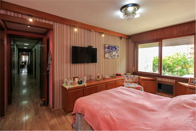 Imagem Apartamento com 4 Quartos à Venda, 217 m² em Higienópolis - Porto Alegre Imagem Apartamento com 4 Quartos à Venda, 217 m² em Higienópolis - Porto Alegre