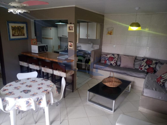 Imagem Casa com 3 Quartos à Venda, 114 m² em Itapeva - Torres