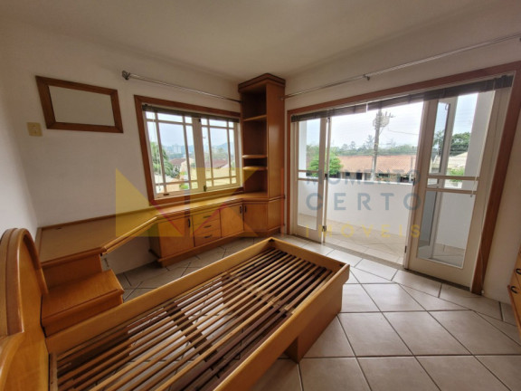 Imagem Casa com 4 Quartos à Venda, 279 m² em Velha - Blumenau