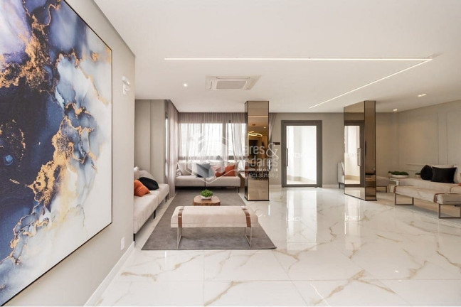 Imagem Imóvel com 4 Quartos à Venda, 240 m² em Vila Dom Pedro I - São Paulo Imagem Imóvel com 4 Quartos à Venda, 240 m² em Vila Dom Pedro I - São Paulo