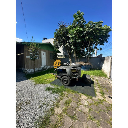 Imagem Terreno à Venda, 300 m² em Santa Regina - Camboriú Imagem Terreno à Venda, 300 m² em Santa Regina - Camboriú