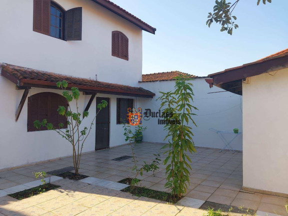 Imagem Sobrado com 3 Quartos à Venda, 178 m² em Estância Balneária Belmira Novaes - Peruíbe Imagem Sobrado com 3 Quartos à Venda, 178 m² em Estância Balneária Belmira Novaes - Peruíbe