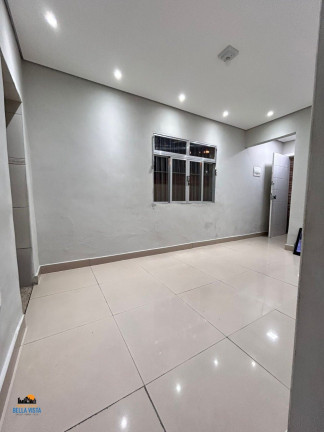 Casa com 2 Quartos para Alugar, 144 m² em Areia Branca - Santos
