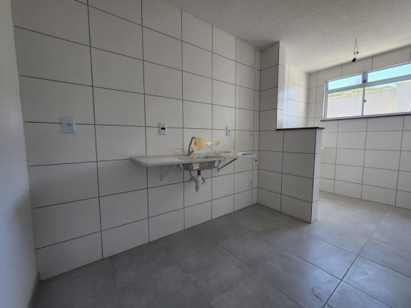 Imagem Apartamento com 2 Quartos à Venda, 54 m² em Pimenteiras - Teresópolis