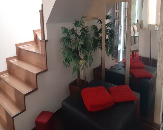Imagem Casa com 3 Quartos à Venda, 530 m² em Lauzane Paulista - São Paulo