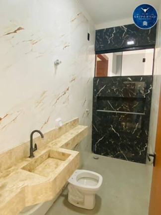 Imagem Casa com 3 Quartos à Venda, 141 m² em Residencial Santa Fé - Goiânia Imagem Casa com 3 Quartos à Venda, 141 m² em Residencial Santa Fé - Goiânia