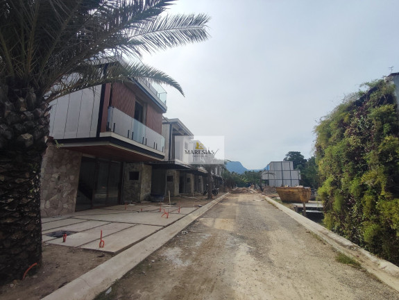 Imagem Casa com 4 Quartos à Venda, 161 m² em Maresias - São Sebastião