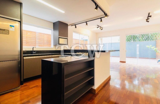 Imagem Casa de Condomínio com 3 Quartos à Venda, 300 m² em Jardim Viana - São Paulo