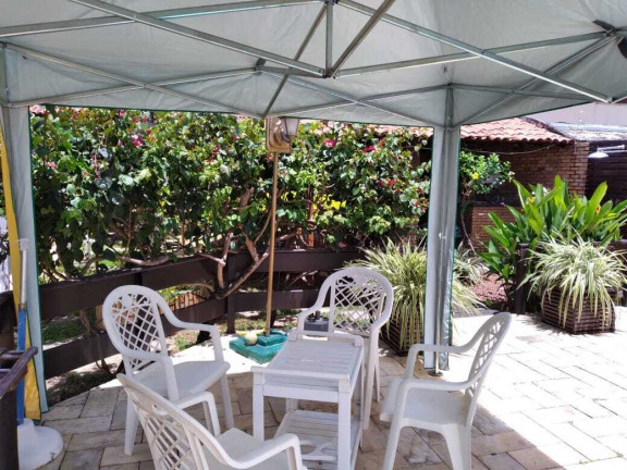 Imagem Casa com 4 Quartos à Venda, 350 m² em Ipitanga - Lauro De Freitas Imagem Casa com 4 Quartos à Venda, 350 m² em Ipitanga - Lauro De Freitas