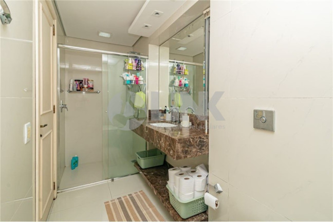 Imagem Apartamento com 3 Quartos à Venda, 144 m² em Moinhos De Vento - Porto Alegre