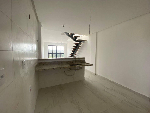 Imagem Cobertura com 2 Quartos à Venda, 137 m² em Monte Castelo - Volta Redonda