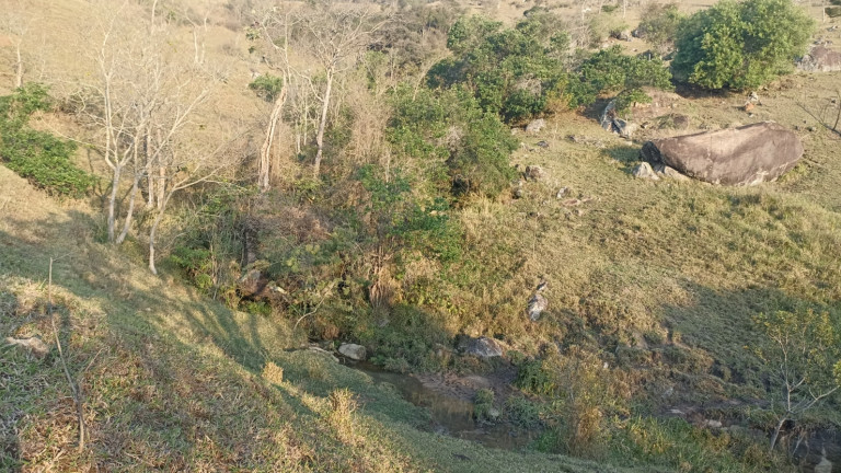 Imagem Chácara com 1 Quarto à Venda, 100 m² em Varjao - Paraibuna Imagem Chácara com 1 Quarto à Venda, 100 m² em Varjao - Paraibuna