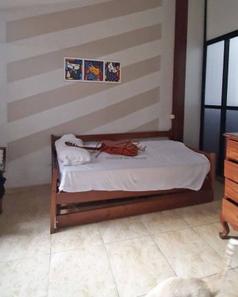 Imagem Casa com 4 Quartos à Venda, em Centro - Campos Dos Goytacazes Imagem Casa com 4 Quartos à Venda, em Centro - Campos Dos Goytacazes