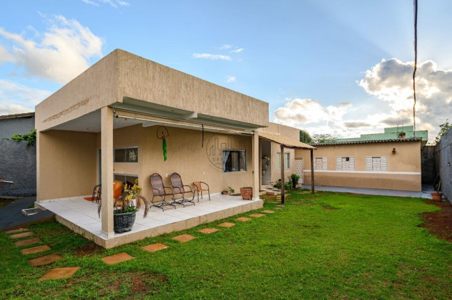Imagem Casa com 6 Quartos à Venda, 1.000 m² em Guará I - Brasília