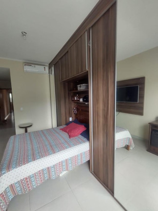 Imagem Casa com 3 Quartos à Venda, 194 m² em Jardim Flamboyant - Cabo Frio Imagem Casa com 3 Quartos à Venda, 194 m² em Jardim Flamboyant - Cabo Frio