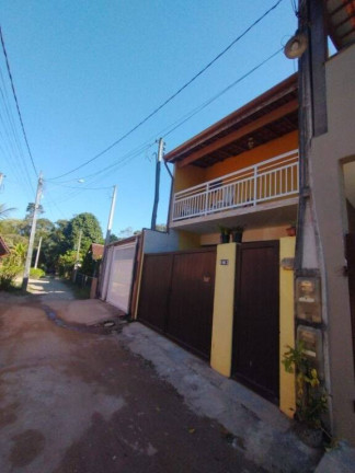 Sobrado com 3 Quartos à Venda, 91 m² em Ressaca - Ubatuba