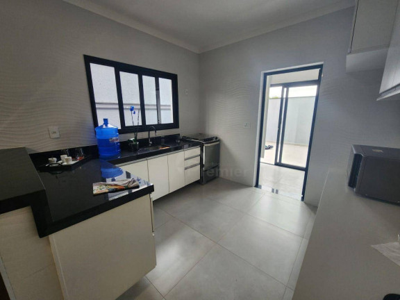 Imagem Casa com 3 Quartos à Venda, 135 m² em Centro - Indaiatuba Imagem Casa com 3 Quartos à Venda, 135 m² em Centro - Indaiatuba