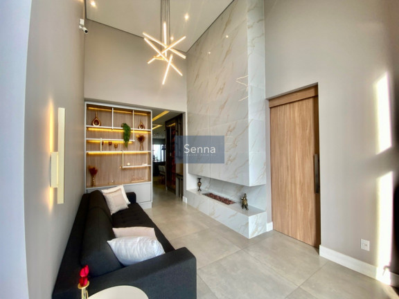 Imagem Casa com 3 Quartos à Venda,  em Jardim Novo Mundo - Jundiaí
