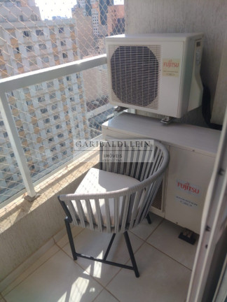 Imagem Imóvel com 3 Quartos à Venda, 84 m² em Centro - Campinas