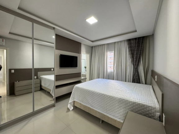 Imagem Apartamento com 4 Quartos à Venda, 210 m² em Meia Praia - Itapema