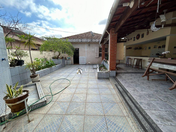 Imagem Casa com 3 Quartos à Venda, 240 m² em Jardim Independência - São Vicente Imagem Casa com 3 Quartos à Venda, 240 m² em Jardim Independência - São Vicente