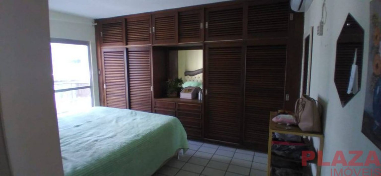 Imagem Apartamento com 3 Quartos à Venda, 159 m² em Centro - Balneário Camboriú Imagem Apartamento com 3 Quartos à Venda, 159 m² em Centro - Balneário Camboriú
