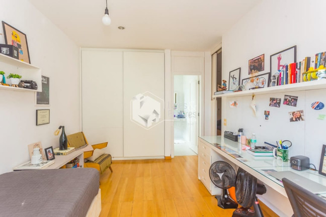 Imagem Apartamento com 4 Quartos à Venda, 335 m² em Pinheiros - São Paulo Imagem Apartamento com 4 Quartos à Venda, 335 m² em Pinheiros - São Paulo