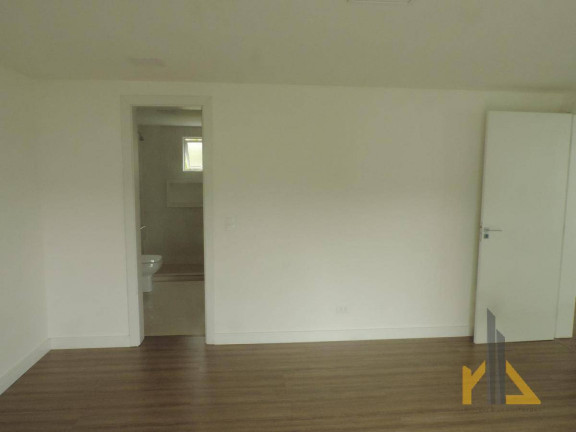 Imagem Casa com 3 Quartos à Venda, 240 m² em Pilarzinho - Curitiba