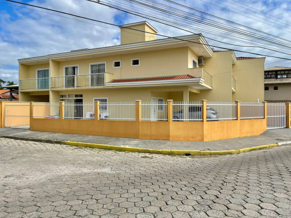 Imagem Casa com 3 Quartos à Venda, 106 m² em Salinas - Balneário Barra Do Sul Imagem Casa com 3 Quartos à Venda, 106 m² em Salinas - Balneário Barra Do Sul