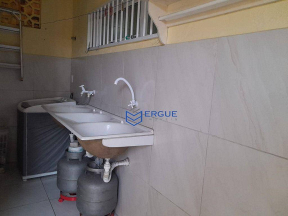 Imagem Casa com 3 Quartos à Venda, 150 m² em Parangaba - Fortaleza Imagem Casa com 3 Quartos à Venda, 150 m² em Parangaba - Fortaleza