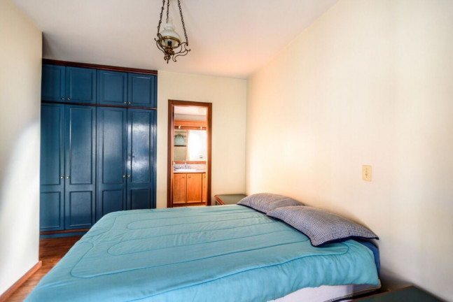 Imagem Imóvel com 3 Quartos à Venda, 123 m² em Petrópolis - Porto Alegre Imagem Imóvel com 3 Quartos à Venda, 123 m² em Petrópolis - Porto Alegre