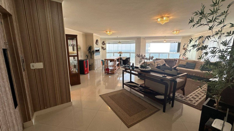 Imagem Apartamento com 4 Quartos à Venda, 384 m² em Centro - Balneário Camboriú Imagem Apartamento com 4 Quartos à Venda, 384 m² em Centro - Balneário Camboriú