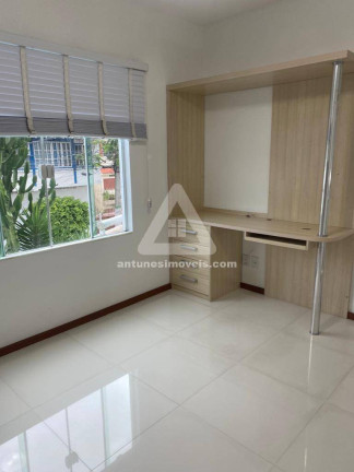 Imagem Casa com 4 Quartos à Venda, 160 m² em Portinho - Cabo Frio